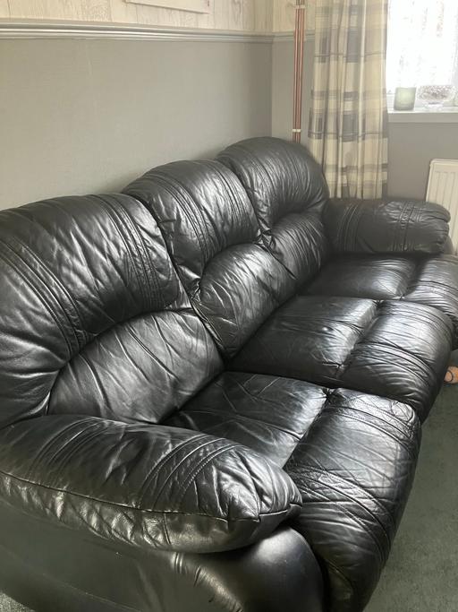 Buy & Sell Woodcross Wolverhampton - Photos for Leather settee, Black,