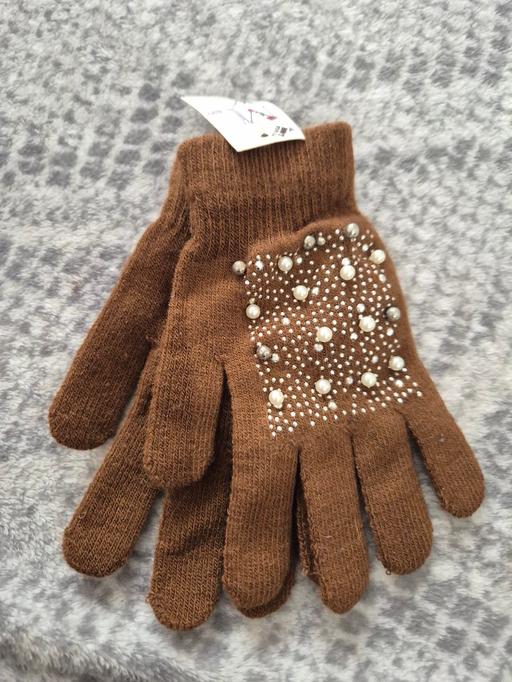 Buy & Sell Allenton Derby - Photos for Ladies Winter gloves one size New Brown