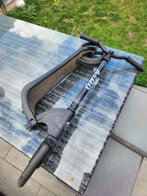 Buy & Sell Greenhithe Dartford - Photos for Kids fold away Scooter