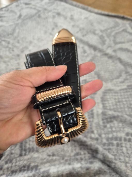 Buy & Sell Allenton Derby - Photos for Women ASOS Black belt XS 33