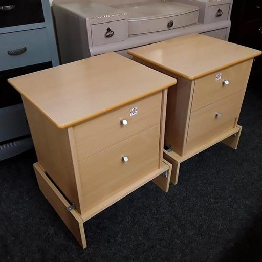 Buy & Sell Saint Pauls Trading Estate Tameside - Photos for 2 wood veneered bedside cabinets £20 EACH