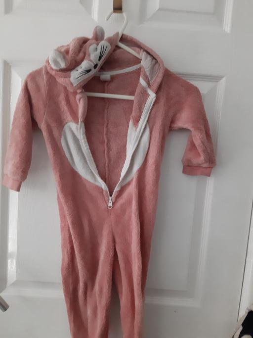 Buy & Sell South Hylton Sunderland - Photos for onsie kids