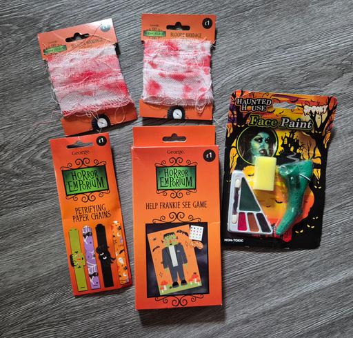 Buy & Sell Crumpsall Manchester - Photos for new Halloween Bundle