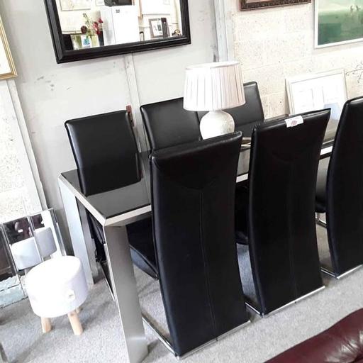 Buy & Sell Saint Pauls Trading Estate Tameside - Photos for Black dining table 6 faux leather chairs