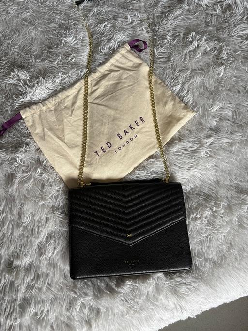 Buy & Sell Wyke Bradford - Photos for Ted baker bag new used once