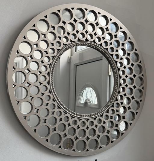 Buy & Sell Thornbury Leeds - Photos for Round mirror