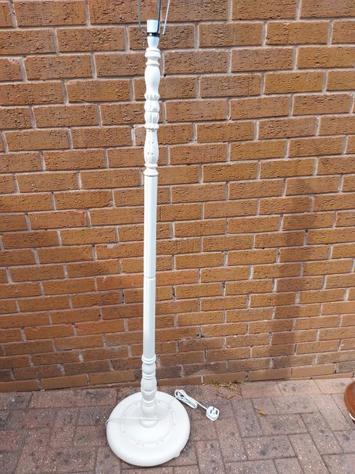Buy & Sell Kings Norton Birmingham - Photos for White standard floor lamp 