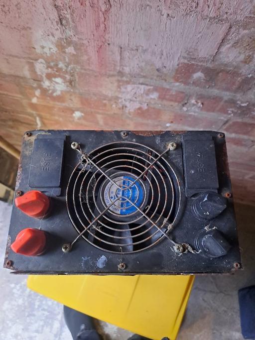 Vehicles West Bromwich Sandwell - Photos for 4000w power inverter