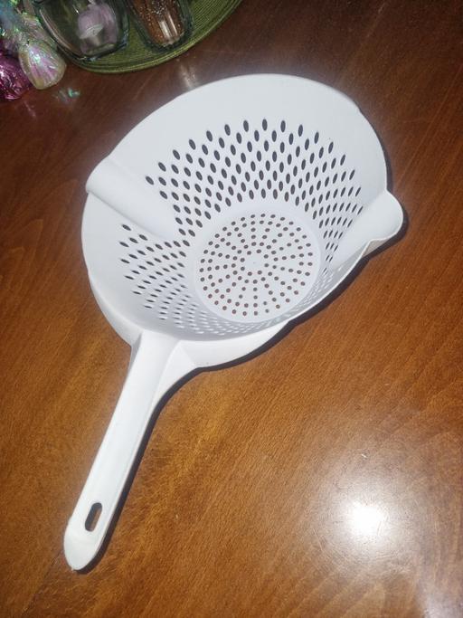 Buy & Sell Bournville Birmingham - Photos for Large White Colander