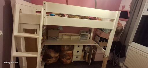 Buy & Sell Romford Havering - Photos for Single bunk bed with built-in shelves and des