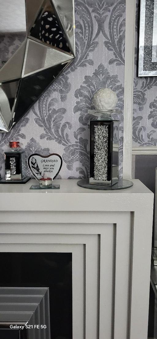 Buy & Sell Bloxwich Walsall - Photos for BLING CANDLE CRUSHED MIRROW PILLIAR 