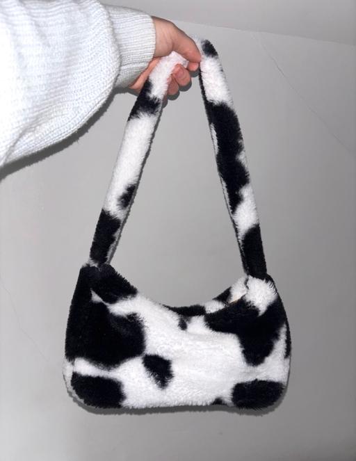 Buy & Sell Abington West Northamptonshire - Photos for Fluffy Cow Print Handbag