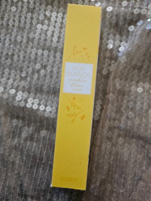Buy & Sell Grange Park West Northamptonshire - Photos for Perfum Pur Blanca Sunshine bloom 50ml Avon