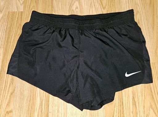 Buy & Sell Harrow Town Centre Harrow - Photos for Nike Tempo Luxe Women’s Running Shorts L
