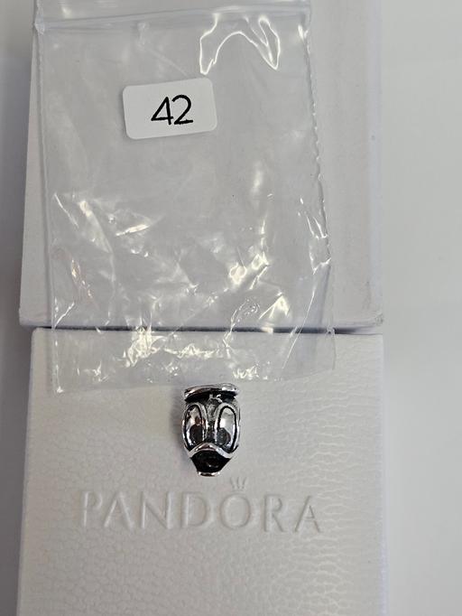 Buy & Sell Wakefield City Centre Wakefield - Photos for Donald and dafney pandora charms