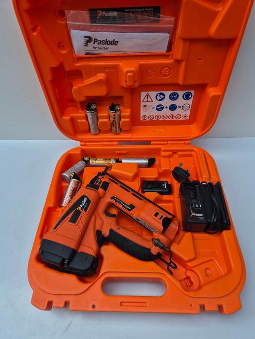Buy & Sell Yew Tree Estate Sandwell - Photos for Paslode IM65A F16 Angled 2nd Fix Nail Gun