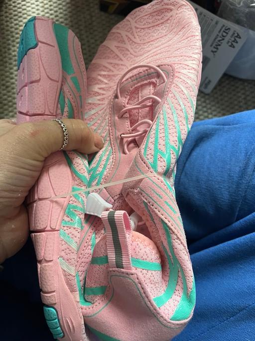 Buy & Sell Wednesfield Wolverhampton - Photos for New size 8 beach shoes