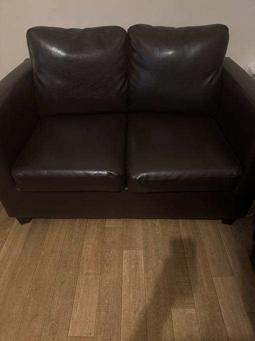 Buy & Sell Wandsworth Road South West London - Photos for 2 seater and 3seater sofa