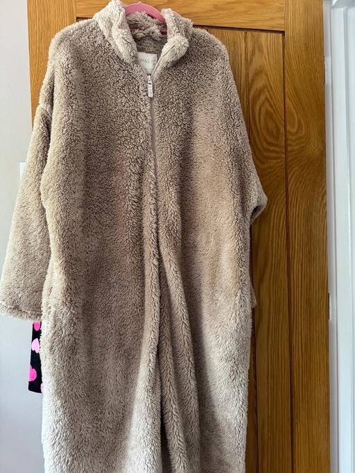 Buy & Sell New Eltham South East London - Photos for Very soft ladies M&S dressing gown XL