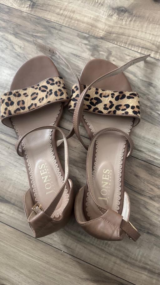 Buy & Sell Loxford East London - Photos for Shoe