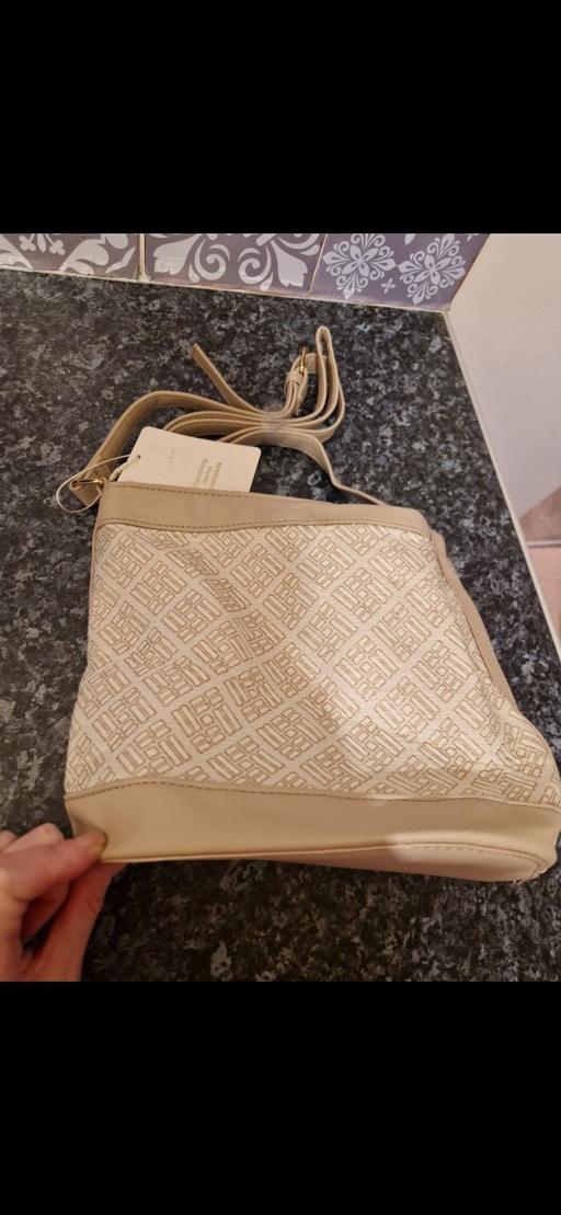 Buy & Sell Aylestone Leicester - Photos for brand new ladies handbag