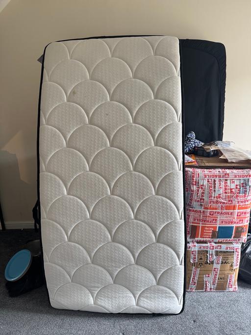 Buy & Sell Cippenham Slough - Photos for 2 single mattress for sale