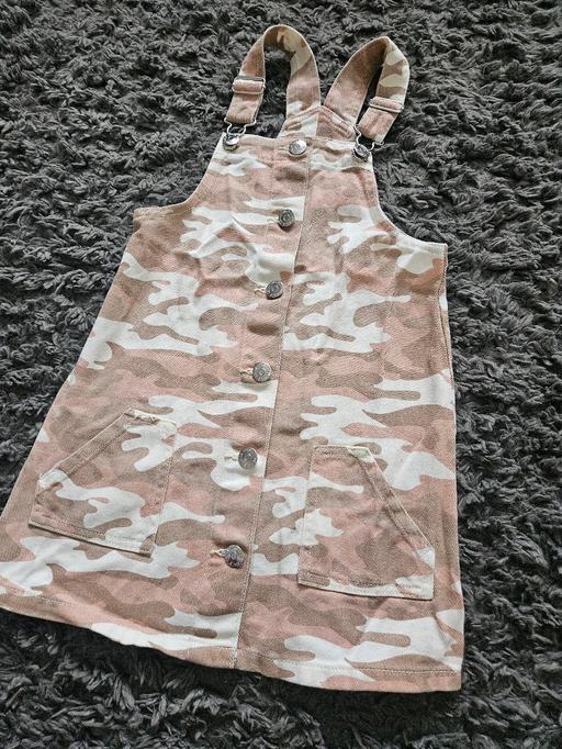 Buy & Sell Weston Point Halton - Photos for Age 6 MATALAN dress