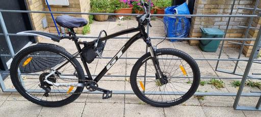 Buy & Sell Stonebridge North West London - Photos for GT Avalanche Comp 29 Inch Wheel 10 Speed MTB