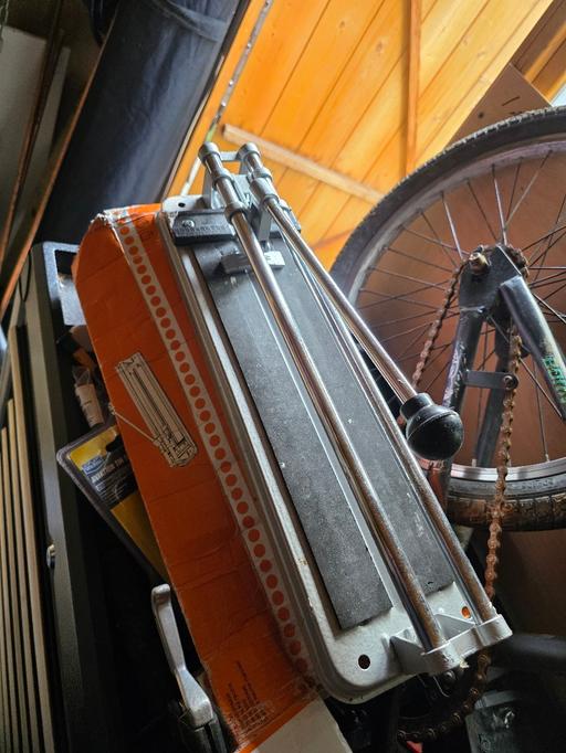 Buy & Sell Rockingham North Northamptonshire - Photos for Tile cutter 330mm