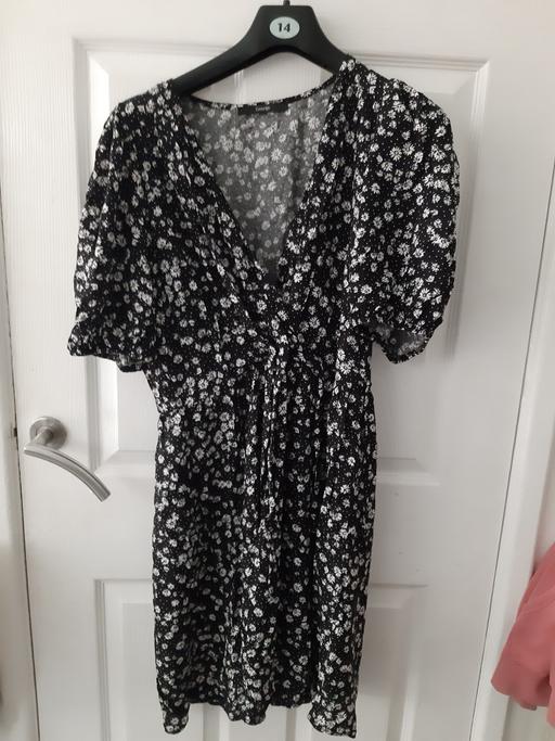 Buy & Sell South Hylton Sunderland - Photos for new dress
