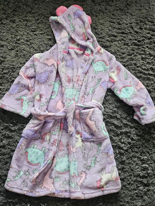 Buy & Sell Weston Point Halton - Photos for Age 6-7 MATALAN dressing gown
