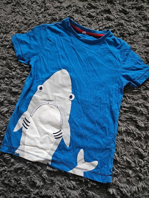 Buy & Sell Weston Point Halton - Photos for Age 5-6 M&S tshirt
