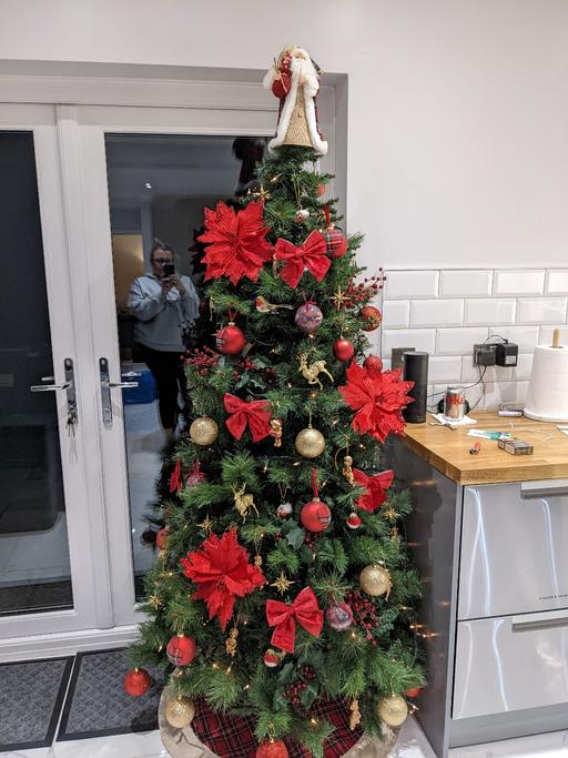 Buy & Sell West Heath South East London - Photos for 7ft Christmas tree