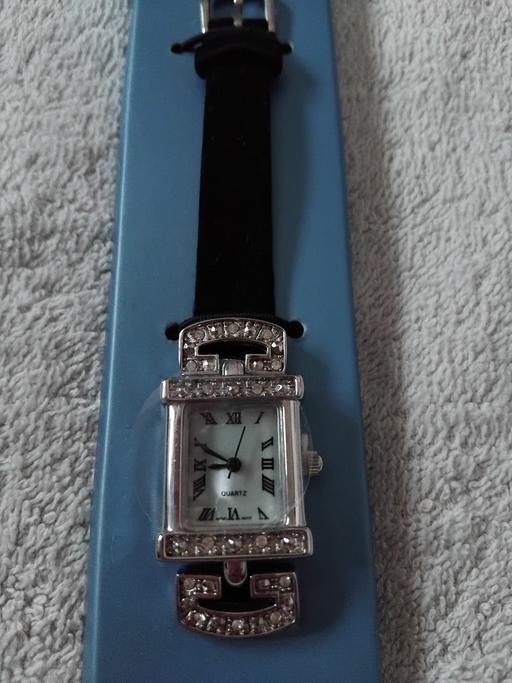 Buy & Sell Milton Regis Swale - Photos for beautiful watch