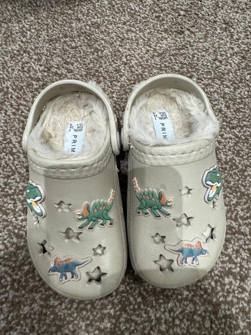 Buy & Sell New Eltham South East London - Photos for Dinosaur winter crocs 7