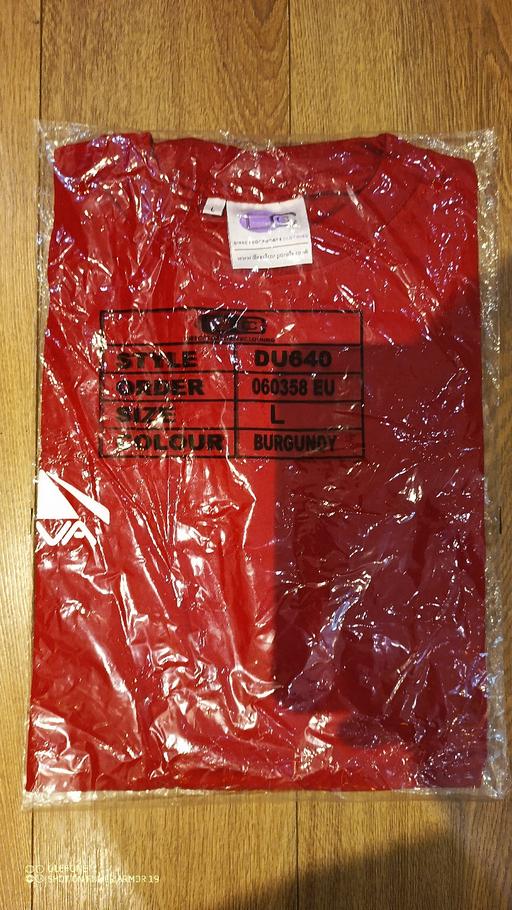 Buy & Sell Bletchley Milton Keynes - Photos for NEW CEVA Logistics T-Shirt L – Dark Red Logo