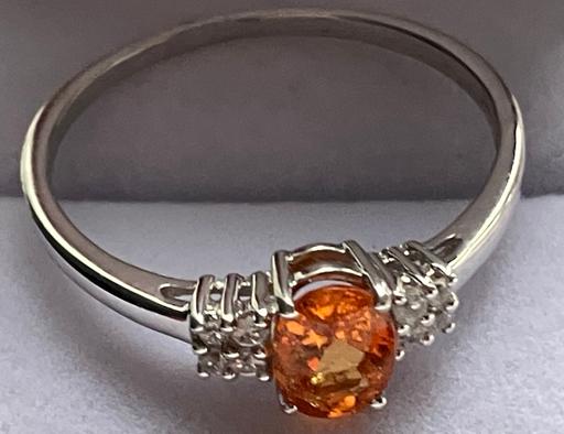 Buy & Sell Yeovil Somerset - Photos for 9ct white gold diamond & orange quartz 375 
