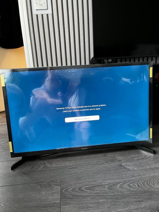 Buy & Sell Murdishaw Halton - Photos for Brand New Samsung 32” smart tv