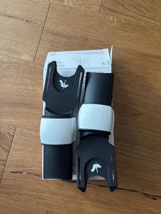 Buy & Sell Croydon Croydon - Photos for Bugaboo fox carseat adapters for maxi cosi cs