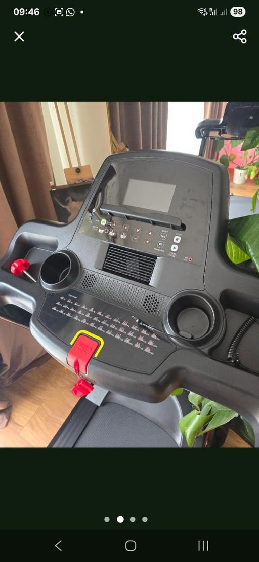 Buy & Sell Flush Kirklees - Photos for reebok GT 40z treadmill