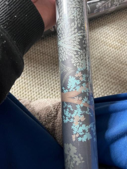 Buy & Sell Wednesfield Wolverhampton - Photos for New sticky back wallpaper wrap craft