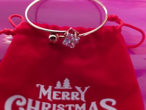 Buy & Sell Blackpool Town Centre Blackpool - Photos for Bangle in Christmas pouch NEW