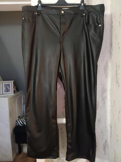 Buy & Sell Hornchurch Havering - Photos for H&M leather look trousers 20