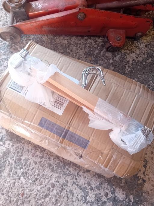 Buy & Sell Tipton Sandwell - Photos for 15 wooden trousers coat hangers