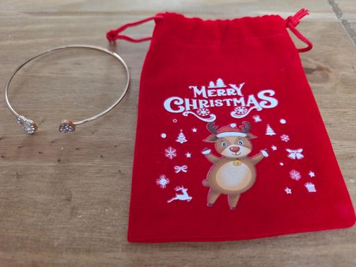 Buy & Sell Blackpool Town Centre Blackpool - Photos for Double heart bangle in Christmas pouch New
