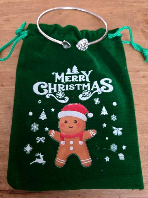 Buy & Sell Blackpool Town Centre Blackpool - Photos for Double heart bangle in Christmas pouch NEW