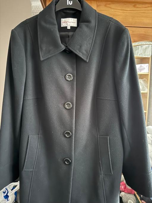 Buy & Sell New Eltham South East London - Photos for Beautiful ladies black coat from EWM 18