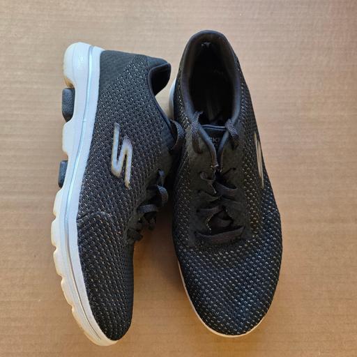 Buy & Sell Stourbridge Dudley - Photos for Skechers Memory Foam Go Walk Trainers UK 6