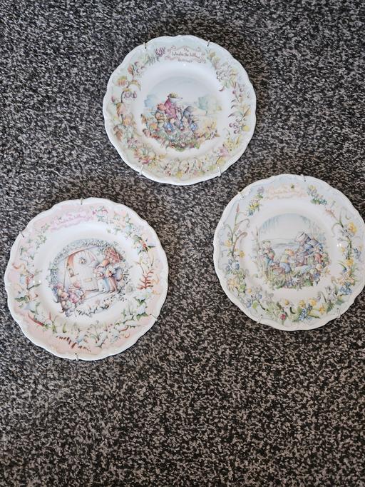 Buy & Sell Moseley Village Wolverhampton - Photos for wind in the willows plates