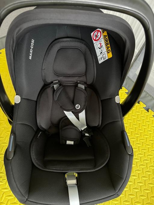 Buy & Sell Rushall Walsall - Photos for Maxi-Cosi i-size & ISOFIX Base